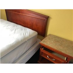 ROOM 210 INC: 2HB, D, A, NS, RT, MF