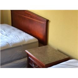 ROOM 209 INC: 2HB, NS, D, A, RT, MF