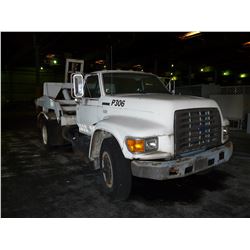 FORD F-SERIES DUAL AXLE BIN TRUCK, DIESEL, 5 SPEED MANUAL, 24,628 KM, 1994, VIN 1FDPF80C5SVA38699, N