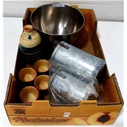 BOX LOT OF MISCELLANEOUS ITEMS