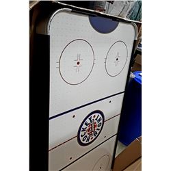 AIR HOCKEY TABLE