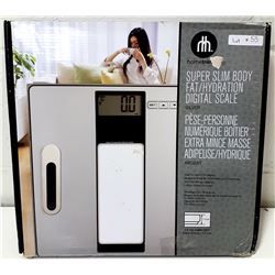 HOMETRENDS SUPER SLIM BODY FAT/HYDRATION DIGITAL SCALE