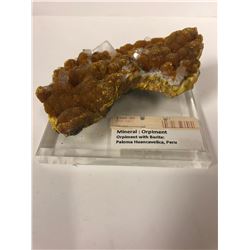 MINERAL : ORPIMENT W/ BARITE (PALOMA HUANCAVELICA, PERU)