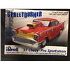 Image 1 : REVELL 1:25 SCALE STREET BURNER UNASSEMBLED MODEL KIT