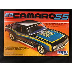 MPC 1:25 SCALE 1969 CAMARO SS UNASSEMBLED MODEL KIT