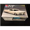 Image 2 : AMT/ERTL 1:25 SCALE 1965 PONTIAC 2 + 2 UNASSEMBLED MODEL KIT