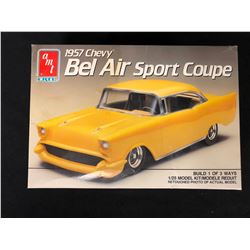 AMT/ERTL 1:25 SCALE 1957 BEL AIR SPORT COUPE UNASSEMBLED MODEL KIT