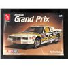 Image 1 : AMT/ERTL PONTIAC GRAND PRIX UNASSEMBLED MODEL KIT