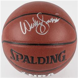 Wesley Snipes Signed Official NBA Game Basketball (Beckett COA) *White Men Can't Jump*