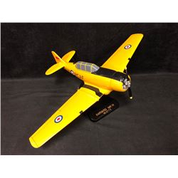 LARGE RCAF HARVARD MK IV NO. 2 FTS HAND CARVED PROFESSIONAL  WOOD DESKTOP MODEL