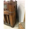 Image 3 : DEFOREST SHORT WAVE WOODEN FLOOR RADION