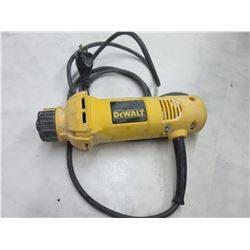 DeWalt DW660 Drywall Cut out Tool works great