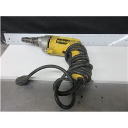 DeWalt DW 268 Deck Screw Gun / Excellent working condition