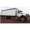 Image 2 : 2009 International Grain Truck, Walking Floor, 27197 Miles, 3636 hours