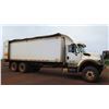 Image 2 : 2009 International Grain Truck, Walking Floor, 18405 Miles, 3204 hours