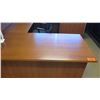 Image 3 : U-Shape 4-Piece Desk Ensemble w/Chair (6' x 3', 7'11" x 2', 4' x 1'11, shelving 8'x1'4x4'4)