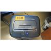 Image 2 : Fellowes 450MS Office Paper Shredder