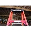Image 2 : Werner 8-Ft Ladder