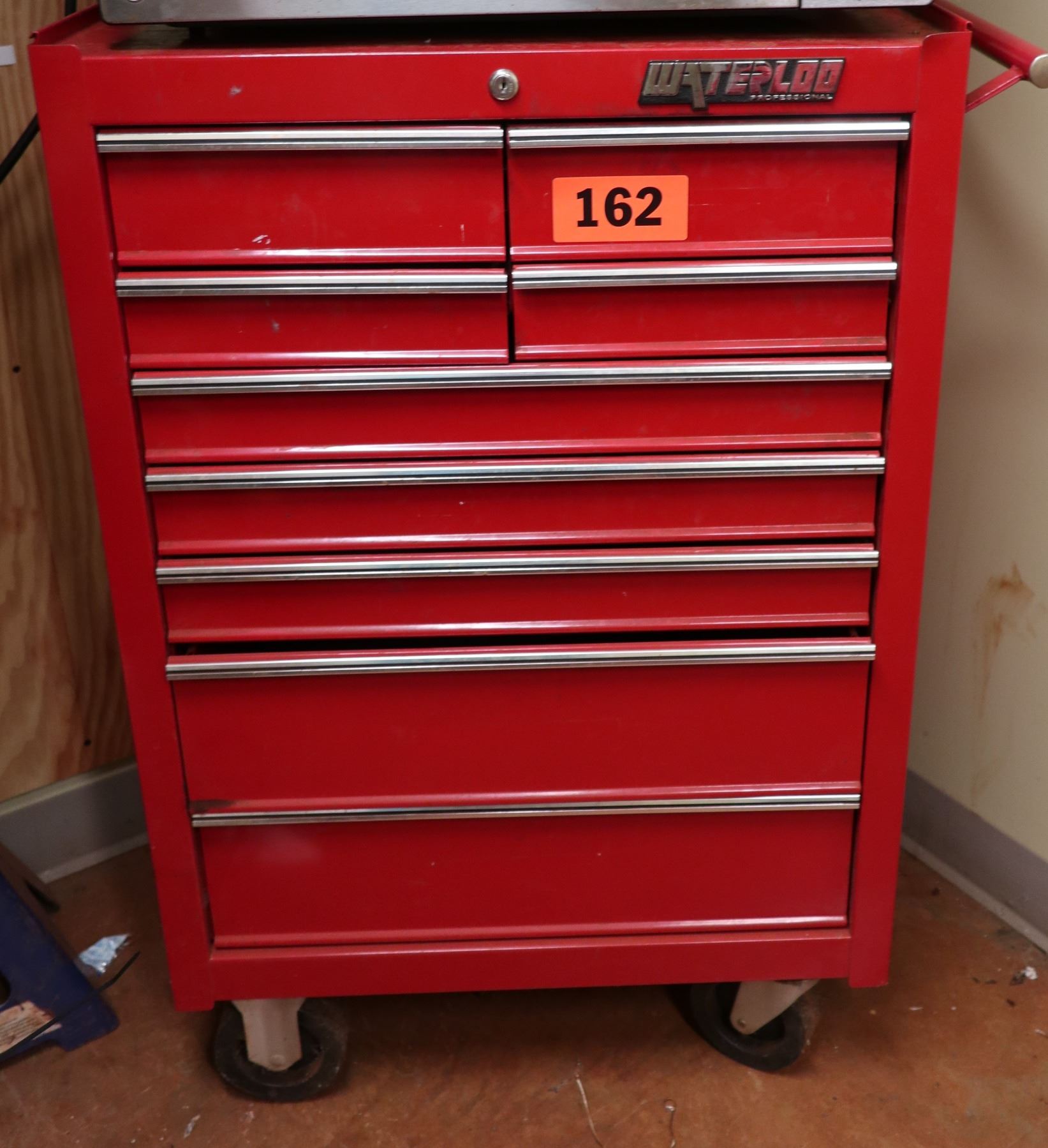 Rollaway tool chest Clearance