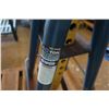 Image 5 : 10-Ton Jack Stand and SALA Fall Arrest Gear
