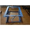 Image 1 : Uline H2508 Pallet Stand, 5000 lb Capacity, 3-Height Settings