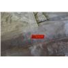 Image 2 : Huge Pallet of Industrial Ag Bags, 2500 lb Capacity, 39 x 39 x 49