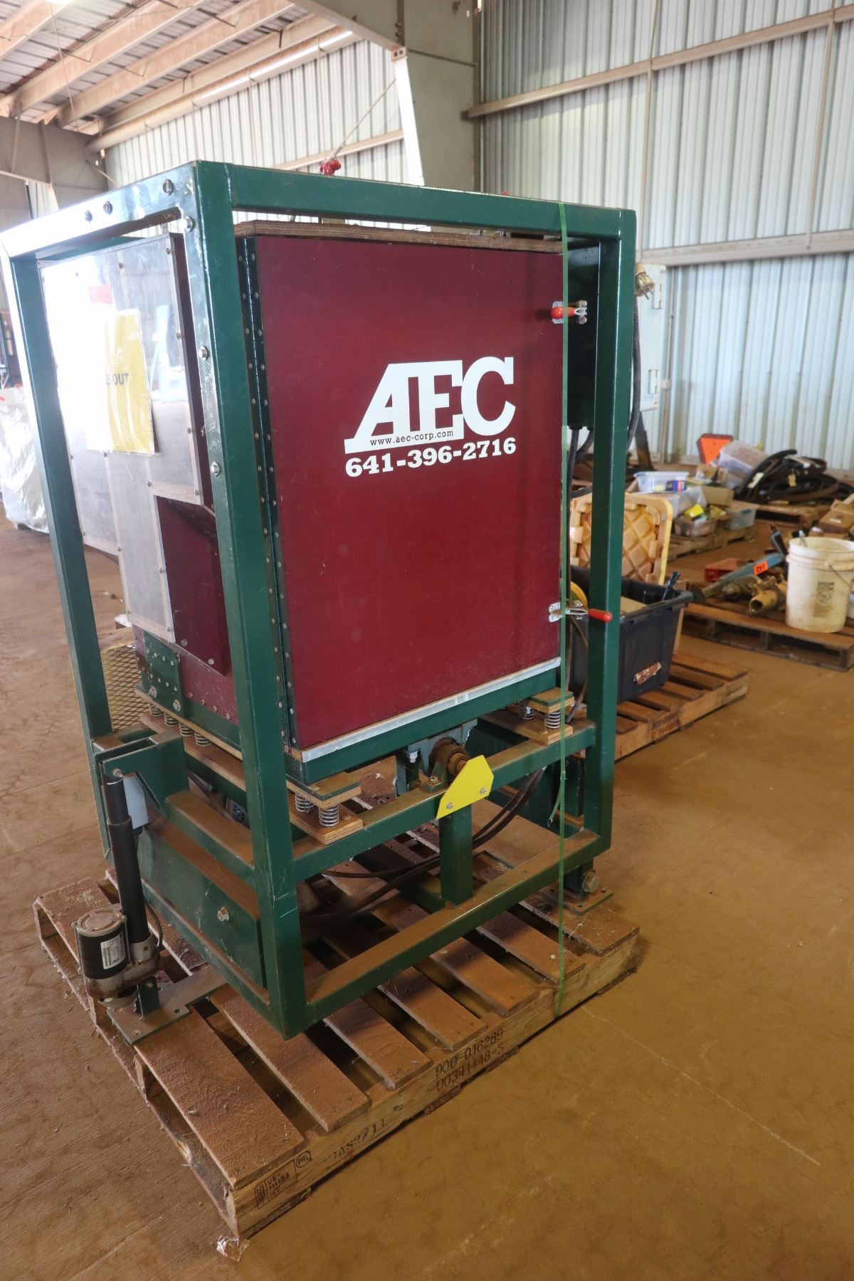 AEC Shaker Oahu Auctions