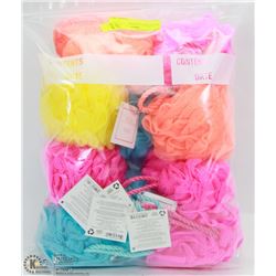 LOT OF NEW LOOFAHS