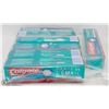 Image 1 : LOT OF COLGATE TOOTHPASTE