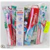 Image 1 : LOT OF COLGATE TOOTHBRUSHES