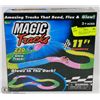 Image 1 : NEW MAGIC TRACKS 220PC GLOW RACE TRACK SET W/ 11'