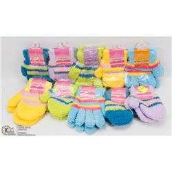 BUNDLE OF KIDS GLOVES