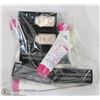 Image 1 : LOT OF ASSORTED FOUNDATION PRODUCTS