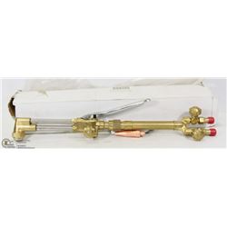 NEW WESTWARD CUTTING TORCH IN BOX 8"