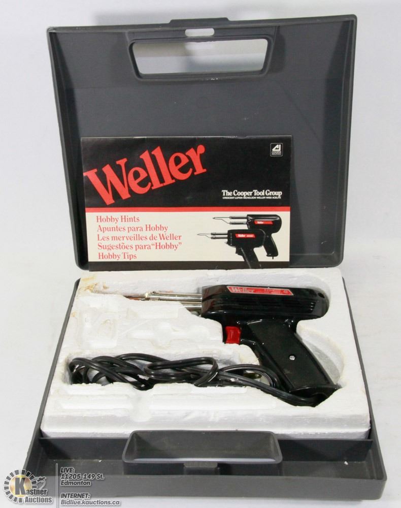 WELLER 8200 SOLDERING KIT W/CASE