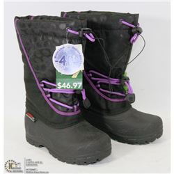 BRAND NEW PURPLE AND BLACK WINTER BOOTS SIZE 11