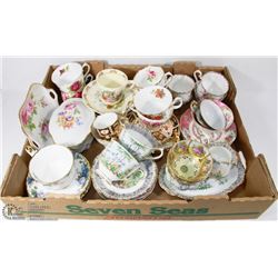 FLAT OF TEA CUP/SAUCERS, SOME SERVICE PIECES