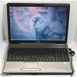 17" TOSHIBA SATELITE PRO WIN 7 LAPTOP W/AC CHARGER