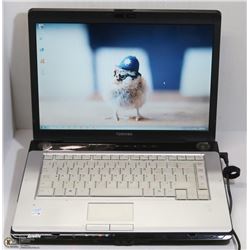 TOSHIBA SATELLITE WIN 7 PRO LAPTOP W/ AC ADAPTER