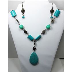 12)  TURQUOISE & BRONZE NECKLACE &