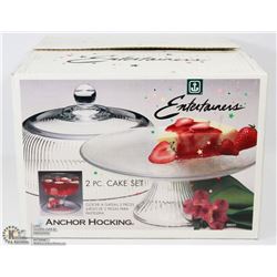 NEW UNUSED ANCHOR HOCKING CAKE PLATE SET.
