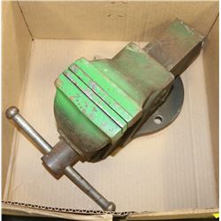 VINTAGE CANADIAN MADE RAE 45 VISE