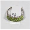 Image 2 : 8) 10KT GOLD PERIDOT RING SIZE 6.75