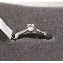 24) 10KT GOLD DIAMOND RING SIZE 5.75