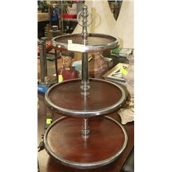 3 TIER ROUND CORNER TABLE.