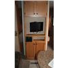 Image 10 : HEARTLAND TRAILRUNNER 30' QBS TRAILER REPOSSESSED