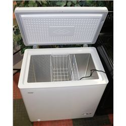 DANBY  APARTMENT SIZE FREEZER