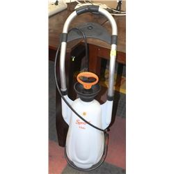 3 GAL SPRAYER ON WHEELS