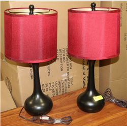 PAIR OF RED LAMPS