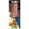 Image 1 : LAMP WITH METAL BASE